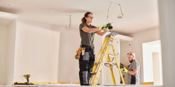Best Residential Electrician Services  in Freeport, FL